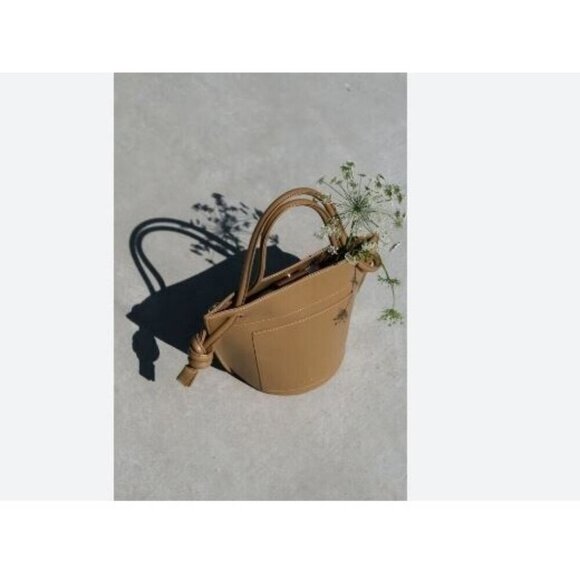 MELIE BIANCO Miriam vegan leather top handle bucket satchel crossbody - Tan - Picture 8 of 9